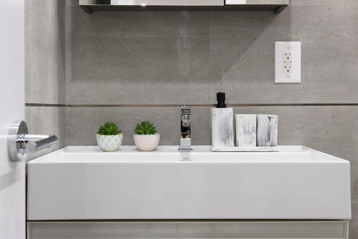 78 2a Brand New 1br Prime Ues Wd In Unit Apartment
