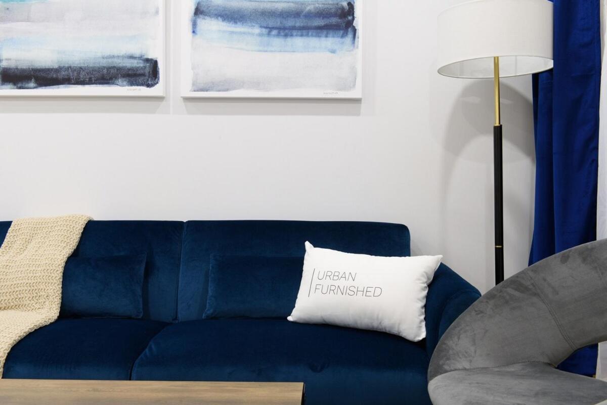 78 2a Brand New 1br Prime Ues Wd In Unit *